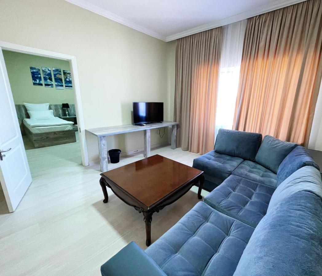 Aktau Airport Hotel Екстериор снимка