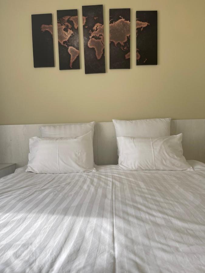 Aktau Airport Hotel Екстериор снимка