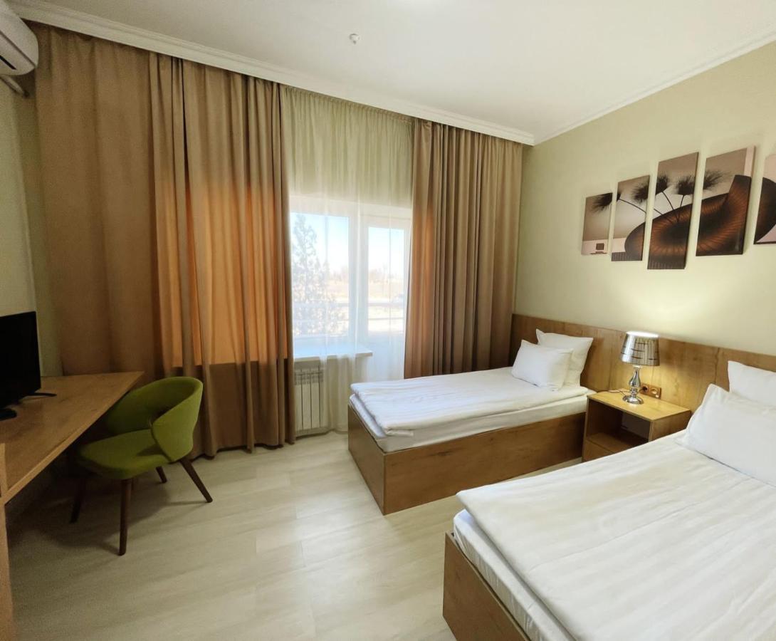 Aktau Airport Hotel Екстериор снимка