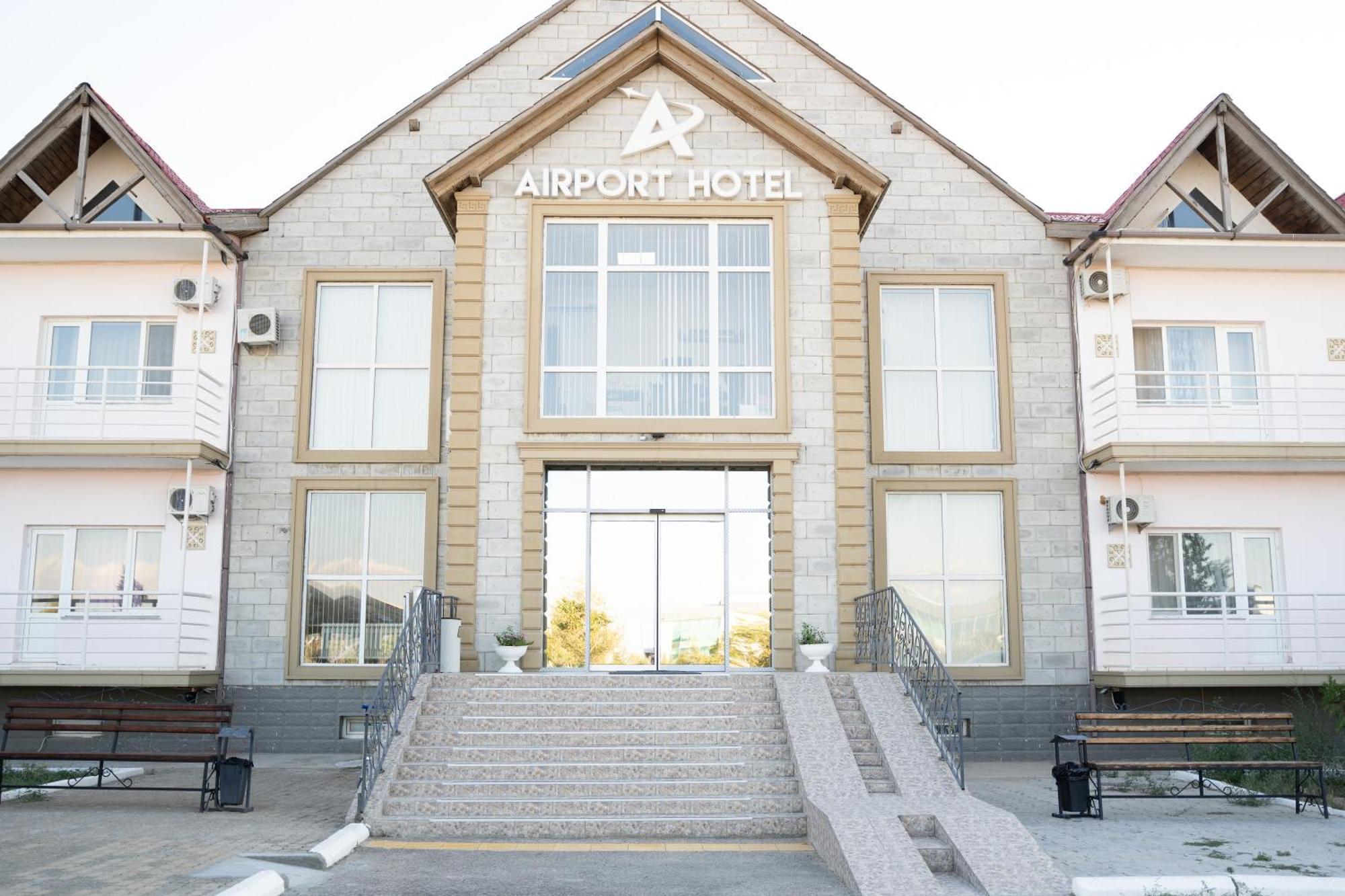 Aktau Airport Hotel Екстериор снимка